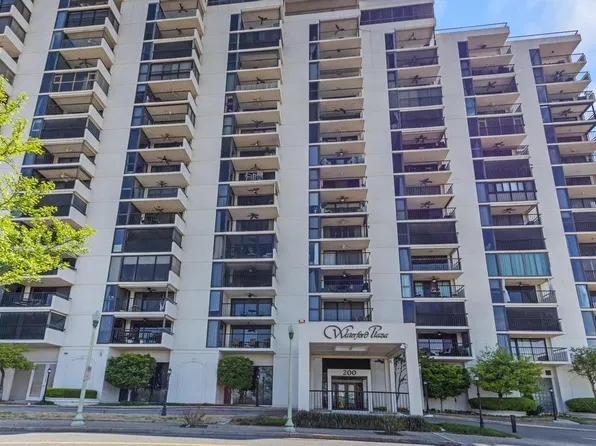 200 Wagner Pl APT 1103, Memphis, TN 38103