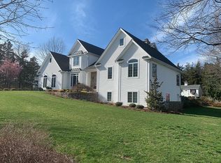 175 Lamentation Dr, Berlin, CT 06037