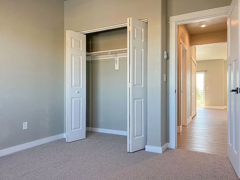 941 Covey Run Rd #205 — Photo 14
