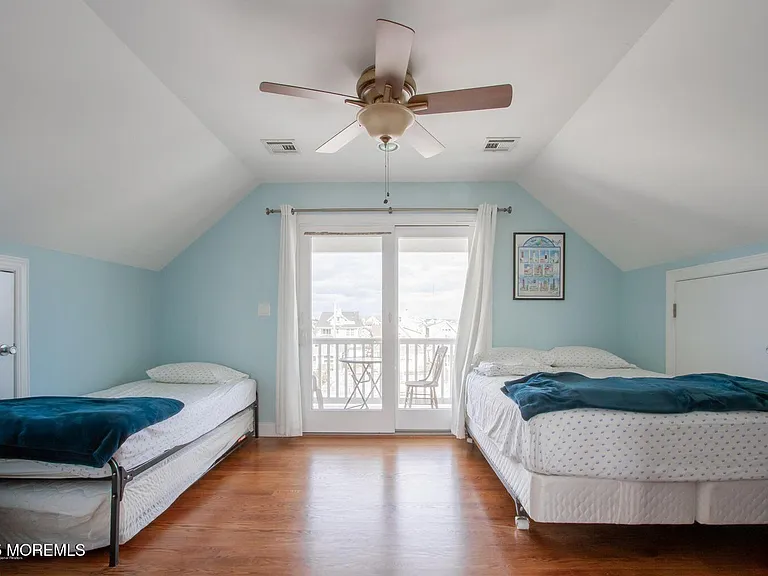 556 Pike Ave — Photo 13
