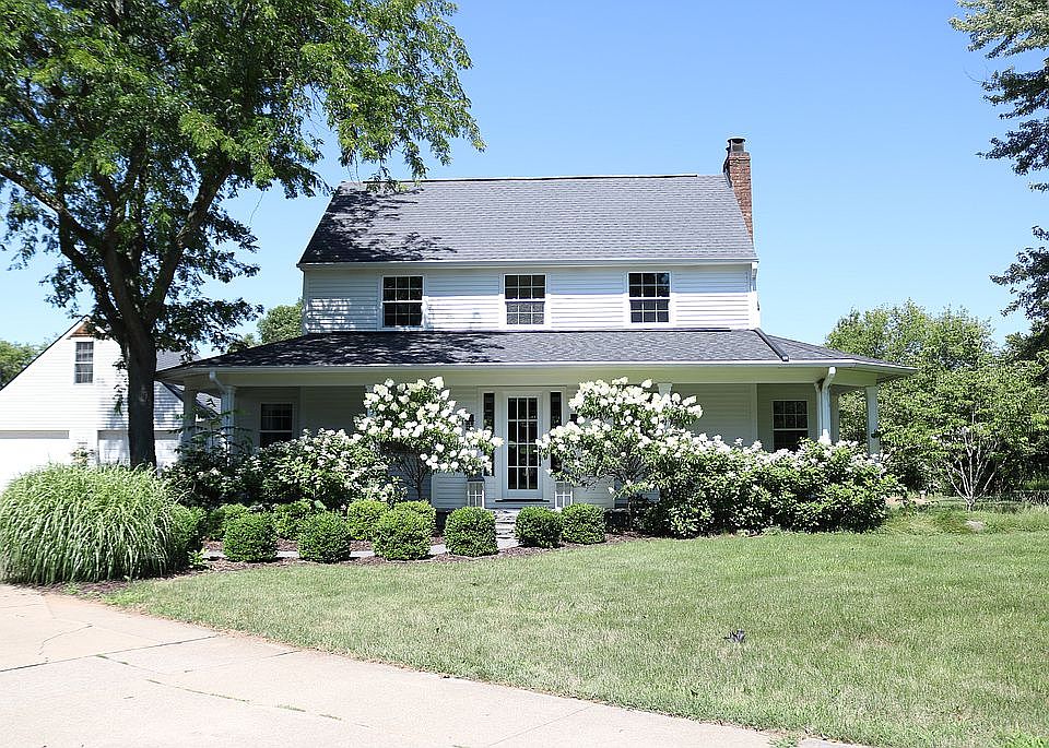 1st image of 2905 Mandigo Ave