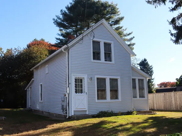 174 Great Neck Road, Waterford, CT 06385