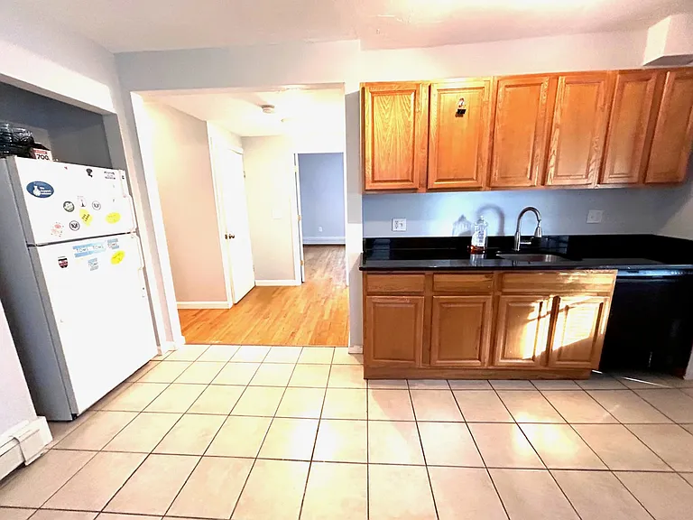 137 Virginia Rd #1 — Photo 7