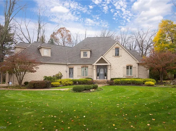 2022 Acadia Trce, Westlake, OH 44145