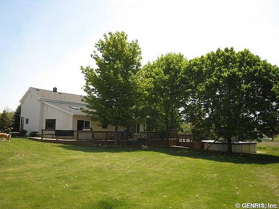 2nd image of 320 County Road 8