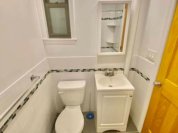 5th image of 336 E 83rd St #10028