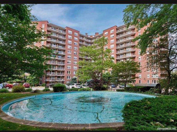 71 Strawberry Hill Ave APT 703