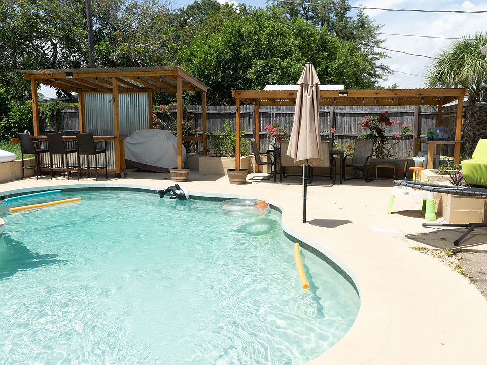 Resurfaced pool