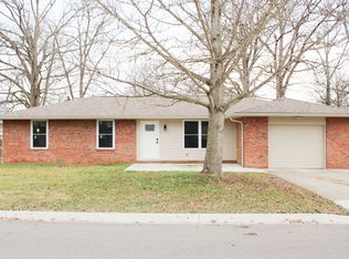 404 Pleasant Dr, North Vernon, IN 47265