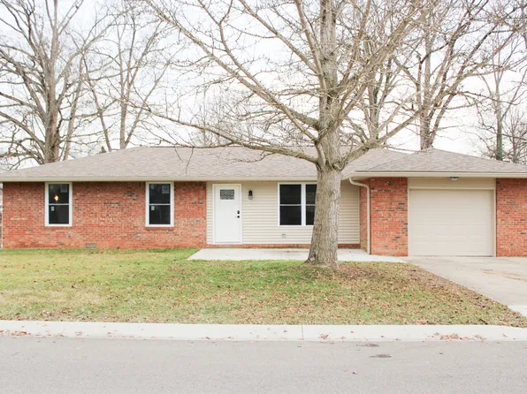 404 Pleasant Dr, North Vernon, IN 47265