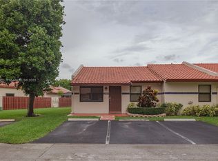 5890 SW 112th Way #5890, Fort Lauderdale, FL 33330