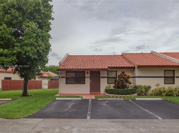 5890 SW 112th Way #5890, Fort Lauderdale, FL 33330
