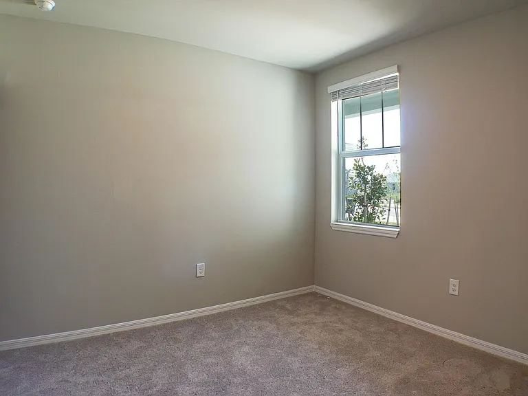 44229 Saddlewood Ct — Photo 14