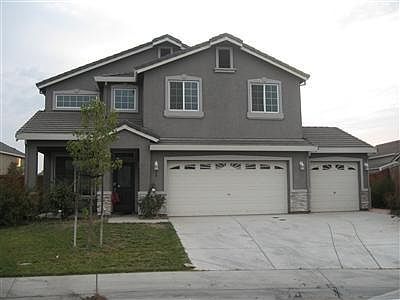 1st image of 24 Petrel Ct