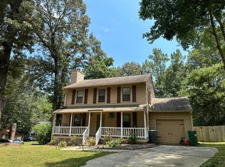 11101 Sundown Ln, Charlotte, NC 28226