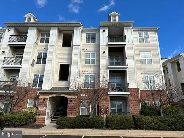 1st image of 21228 McFadden Sq Unit 312