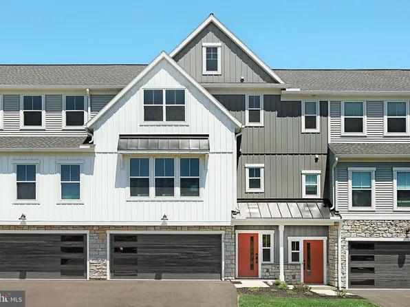 156 Marissa Ct, Newmanstown, PA 17073