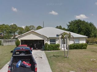 5711 Paleo Pines Cir, Fort Pierce, FL 34951