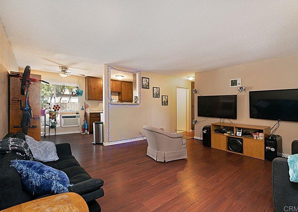 12923 Mapleview St Lakeside CA Zillow