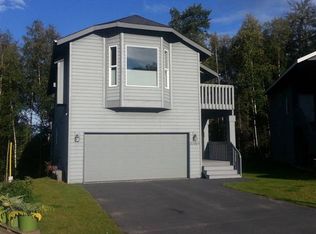 20204 Glacier Park Cir, Eagle River, AK 99577