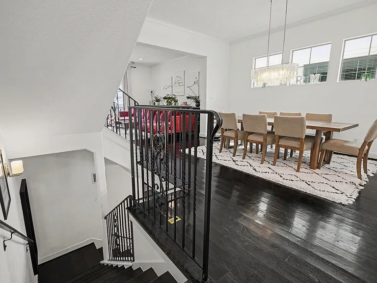 906 Patterson St — Photo 9