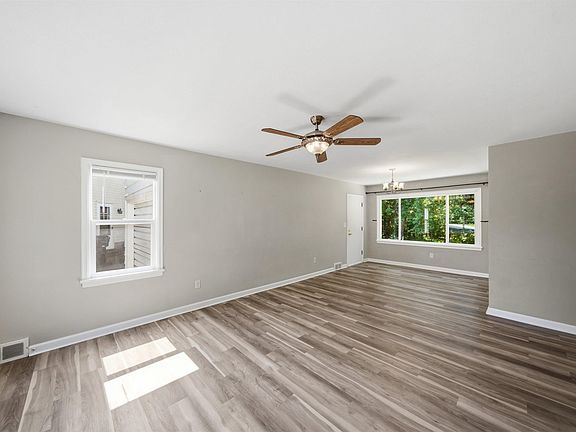 4th image of 2506 N Hilltop Ct