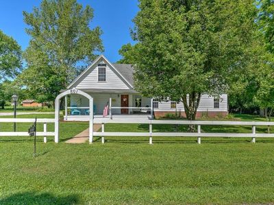 801 NW C St, Bentonville, AR, 72712