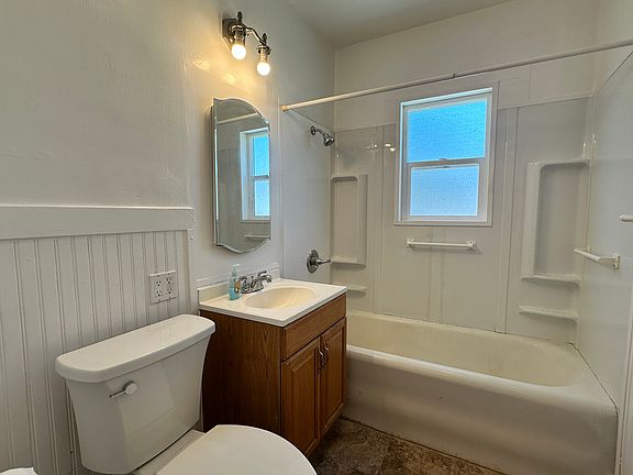 5th image of 569 S Murphy Ave #571