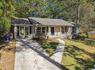 1238 Bennett Dr, Alabaster, AL 35007