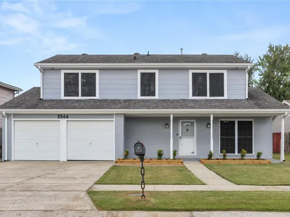 2544 E Catawba Dr, Harvey, LA 70058