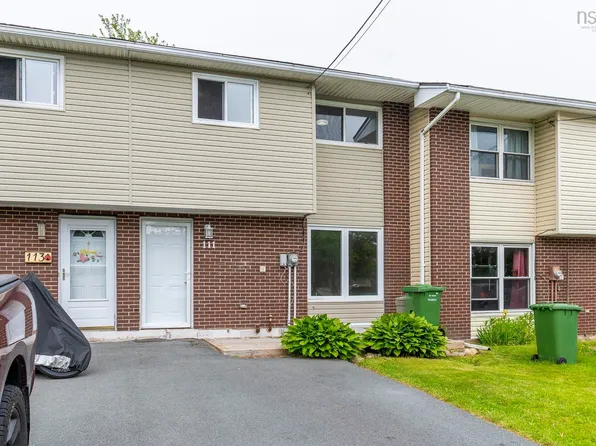 111 Merrimac Dr, Halifax, NS B2W 4W9