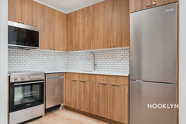 Rented by Nooklyn NYC LLC | media 50