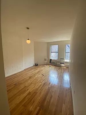 2nd image of 473 Columbus Ave #4CC