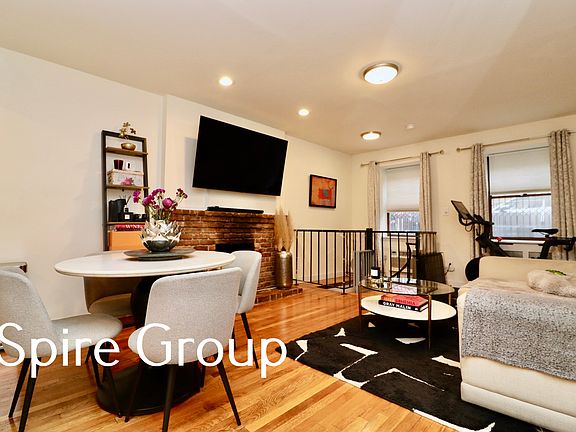 2nd image of 36 W 73rd St APT 1