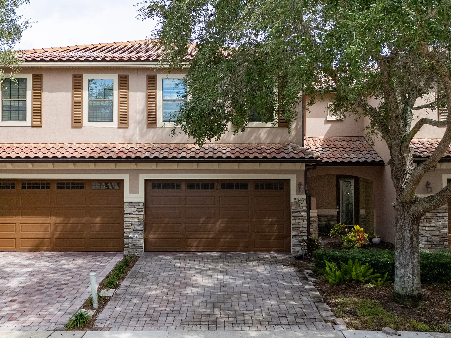 8349 Kelsall Dr — Photo 1
