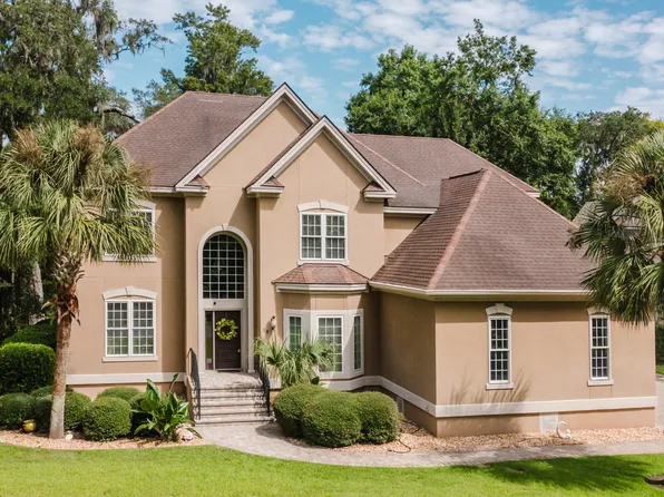 19 Silver Oak Dr, Hilton Head Island, SC 29926