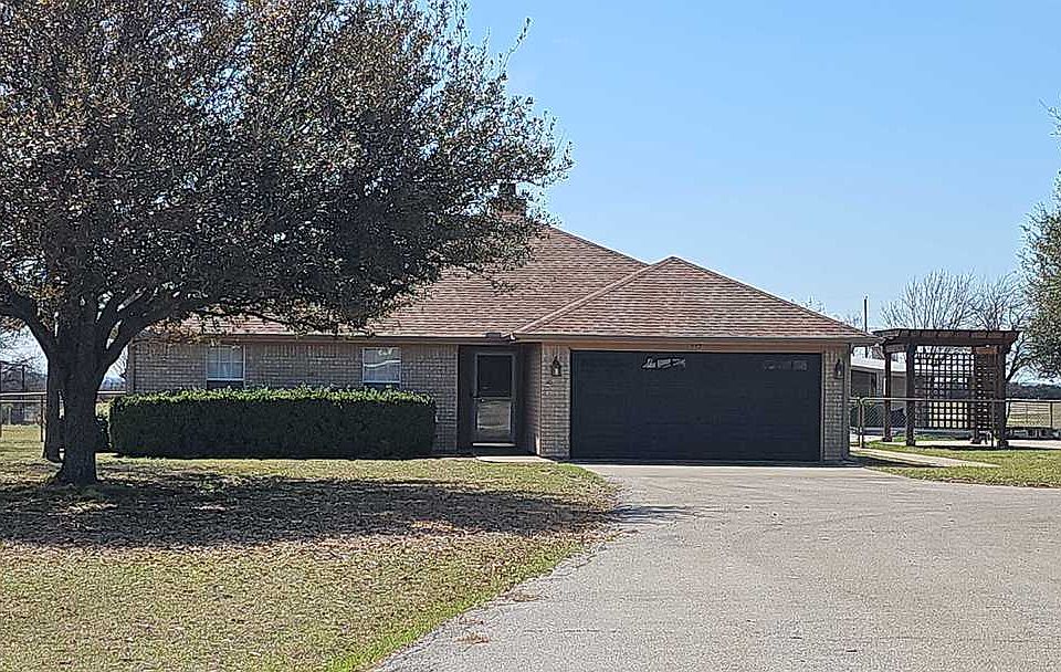 1st image of 145 Western Ridge Rd