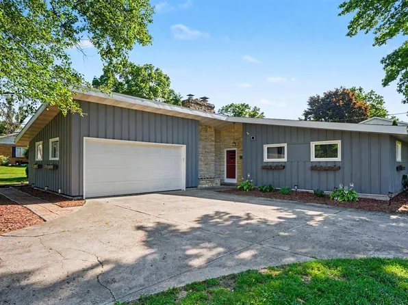 52846 Swanson Dr, South Bend, IN 46635