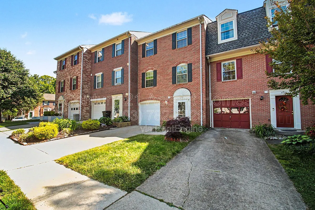 Building Photo - 6719 Sunset Woods Ct