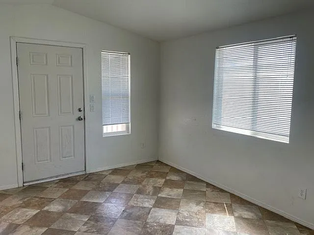 3115 N Fairview Ave #185 — Photo 11