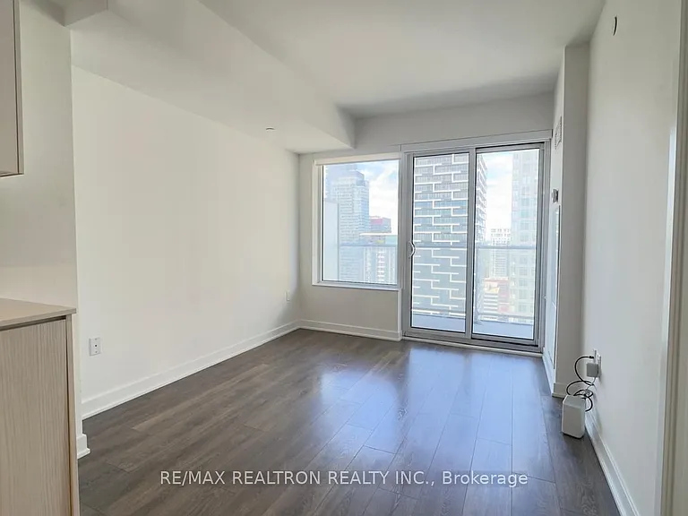 195 Redpath Ave #3411 — Photo 17