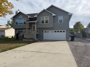 1735 Cody Dr, Billings, MT 59105