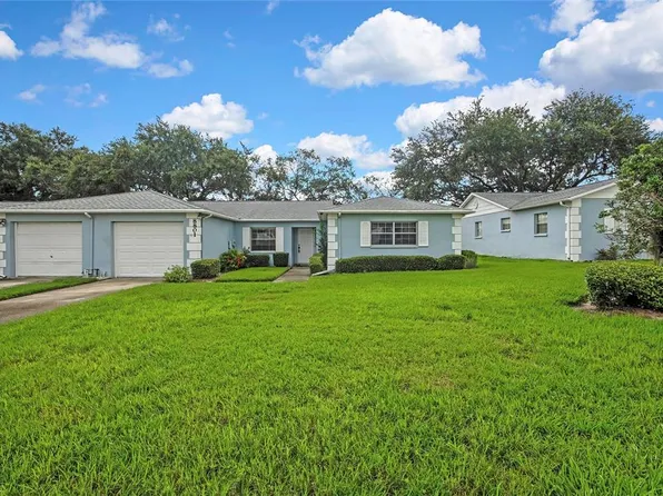 8801 MANOS CIRCLE #8801, NEW PORT RICHEY, FL 34655