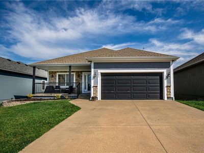 901 Redbud Dr, Paola, KS, 66071