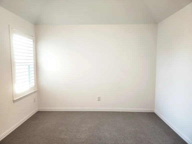 3328 Zenyatta Ct — Photo 22