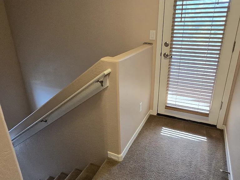 1051 S Maverick St — Photo 25