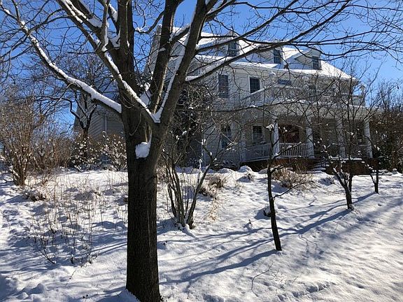 3rd image of 11402 Eastwood Ct