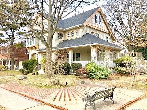 2nd image of 2502 Bayswater Ave