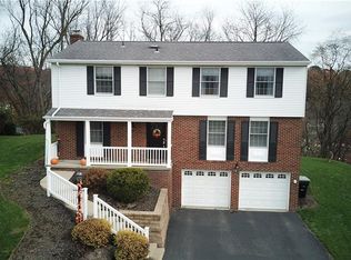 8397 Knollwood Dr, Allison Park, PA 15101