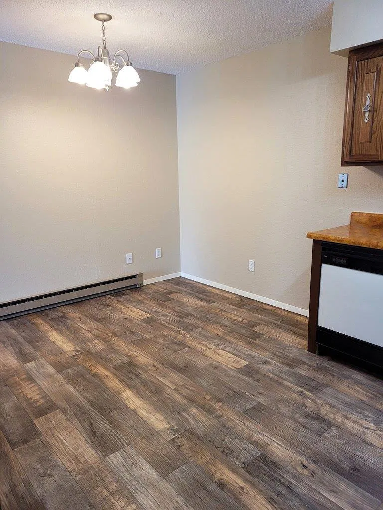 Boardwalk Apartments — Photo 3